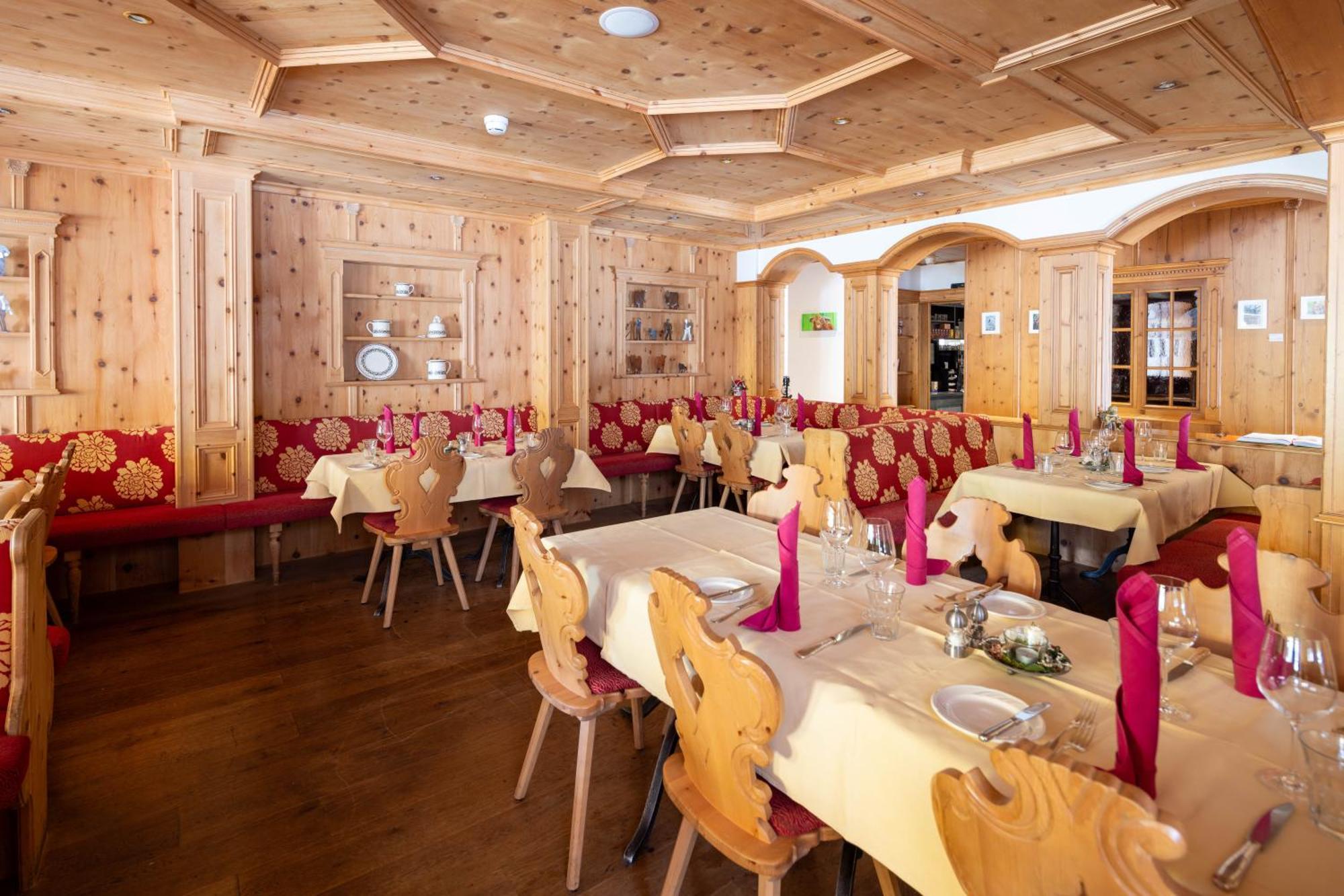 Sporthotel Wildstrubel Lenk Exterior photo